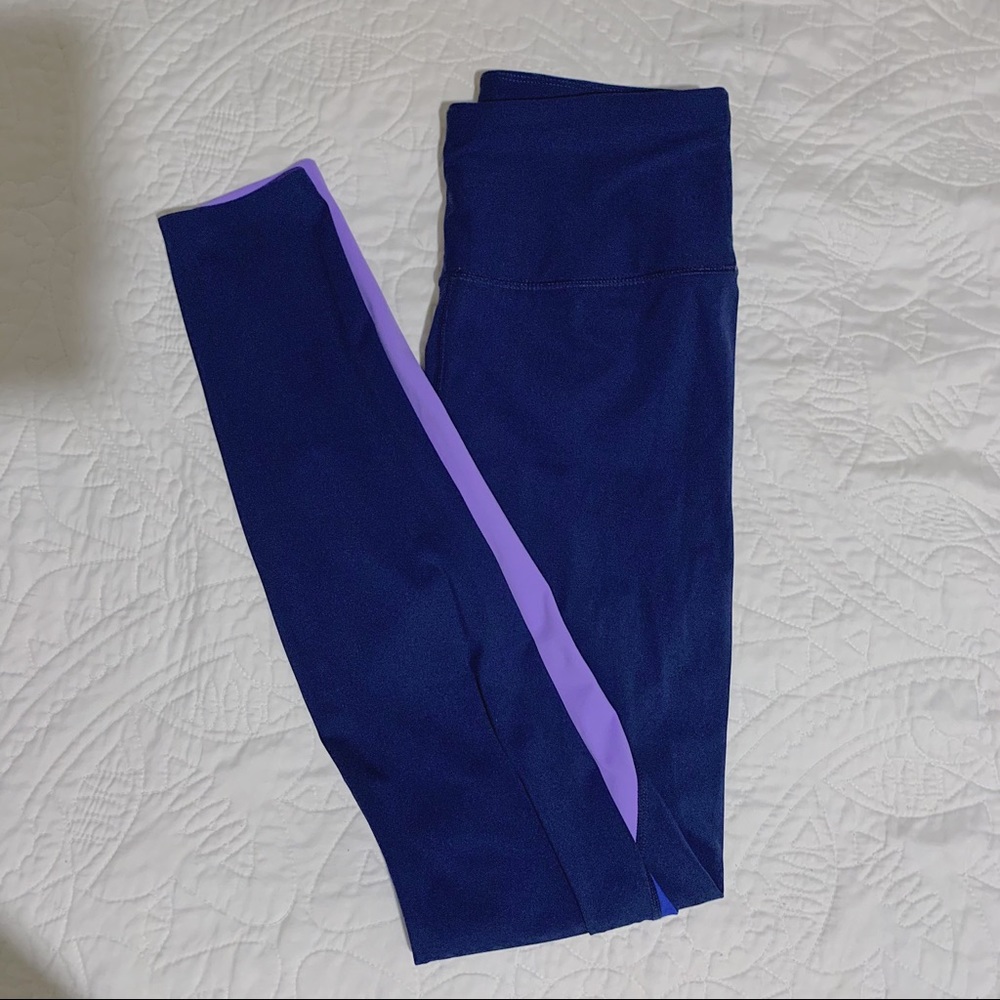 Navy blue and lilac legging w waist pocket